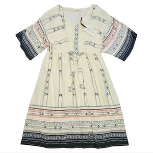 NWT Mystree Cream and Navy Bohemian Embroidered Dress Medium